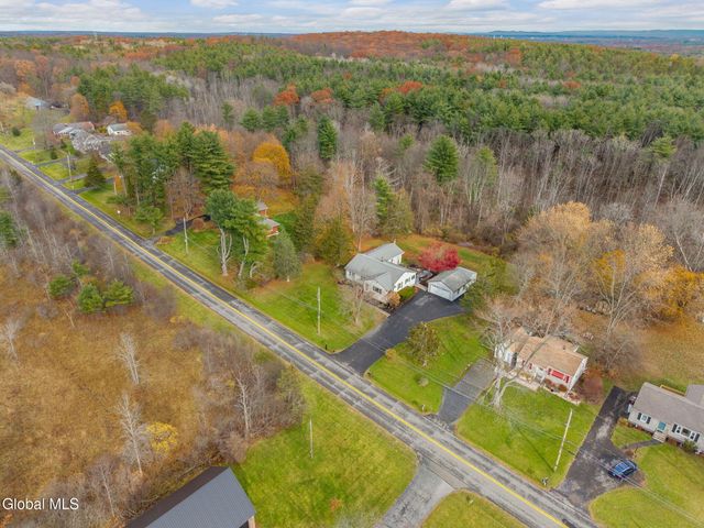 152 Crow Ridge Road, New Scotland, NY 12186