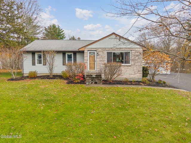 152 Crow Ridge Road, New Scotland, NY 12186