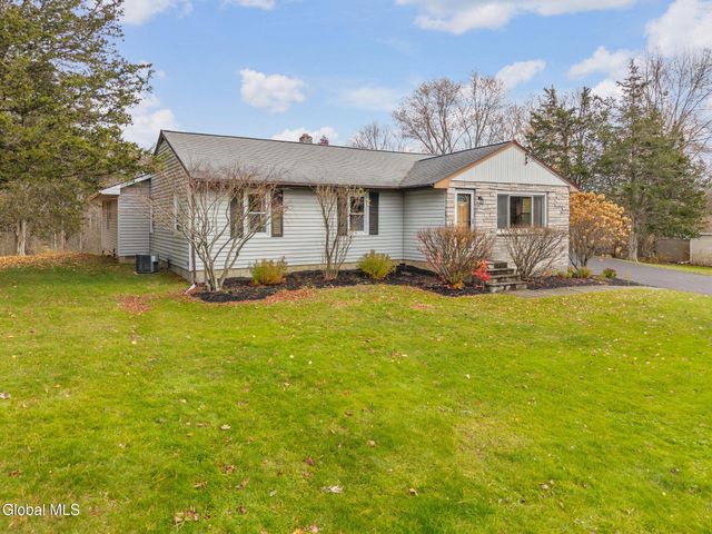 152 Crow Ridge Road, New Scotland, NY 12186