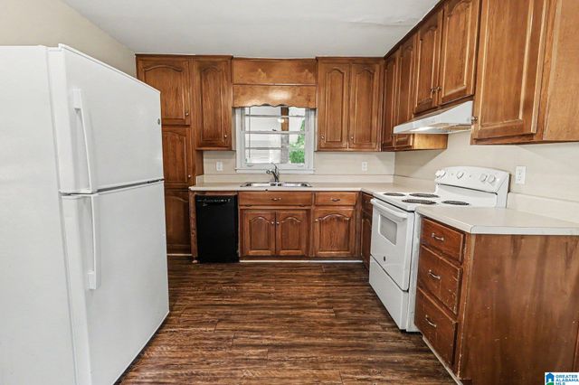 508 26TH AVENUE NE, Center Point, AL 35215