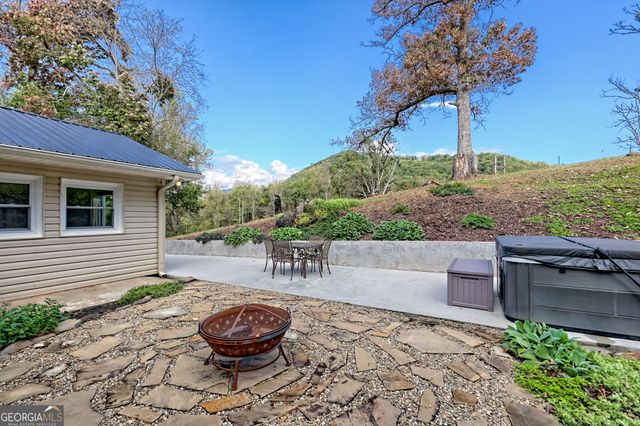 1306 Hot House Road, Hayesville, NC 28904