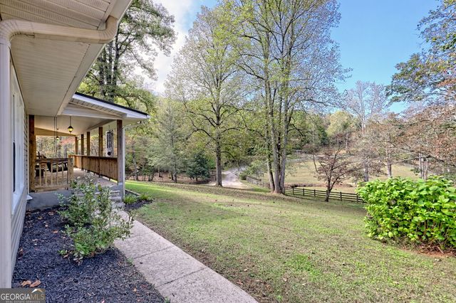 1306 Hot House Road, Hayesville, NC 28904