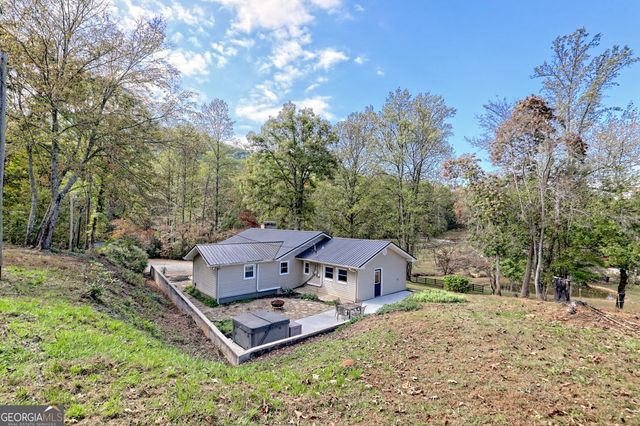 1306 Hot House Road, Hayesville, NC 28904