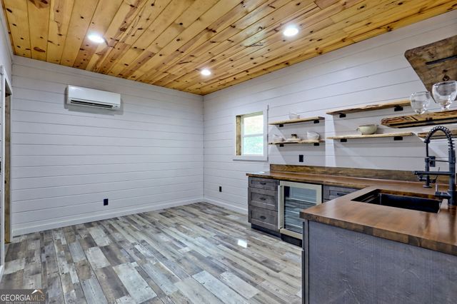 1306 Hot House Road, Hayesville, NC 28904