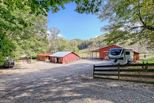 1306 Hot House Road, Hayesville, NC 28904