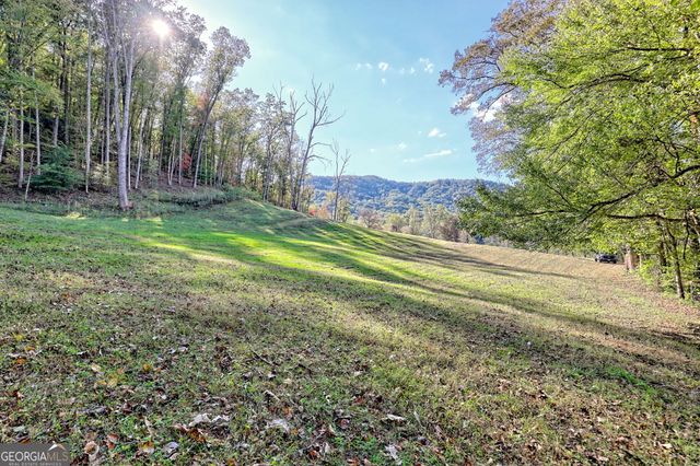 1306 Hot House Road, Hayesville, NC 28904