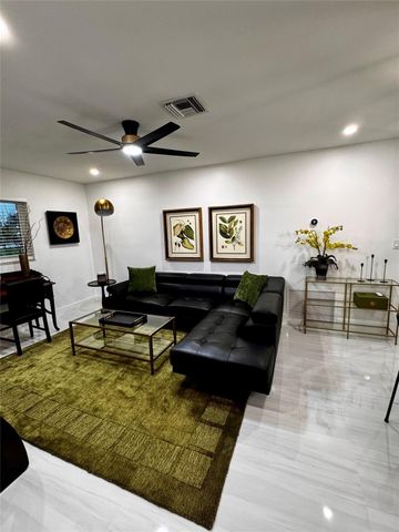 4101 NW 10th Street, Coconut Creek, FL 33066