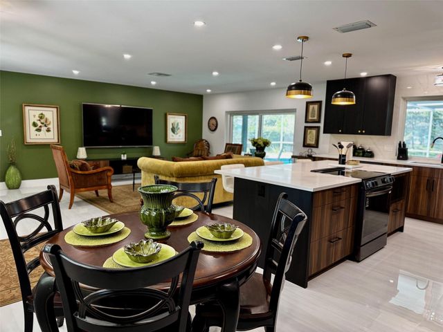 4101 NW 10th Street, Coconut Creek, FL 33066