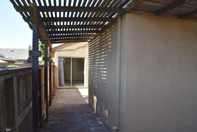 611 Brandywine, Lodi, CA 95240