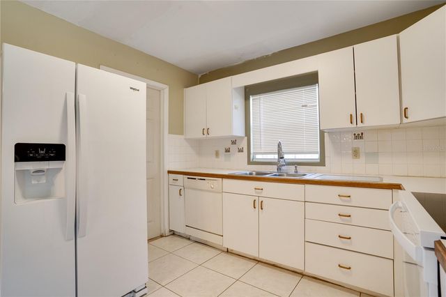 9483 55TH STREET N, Pinellas Park, FL 33782