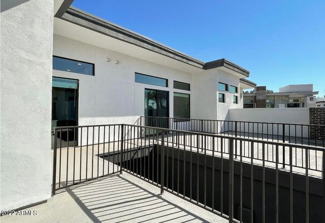 6060 E BASELINE Road 154, Mesa, AZ 85206