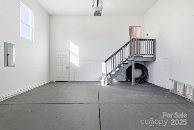 79 Crystal Mountain Drive, Hendersonville, NC 28739