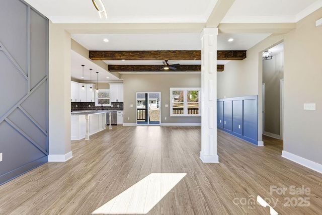 79 Crystal Mountain Drive, Hendersonville, NC 28739