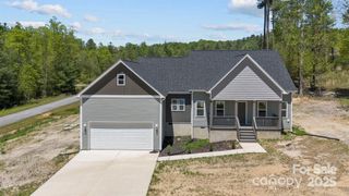 79 Crystal Mountain Drive, Hendersonville, NC 28739