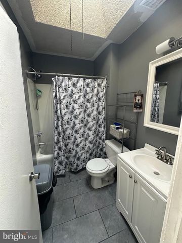 4768 TAMPA ST, Philadelphia, PA 19120