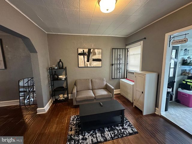 4768 TAMPA ST, Philadelphia, PA 19120