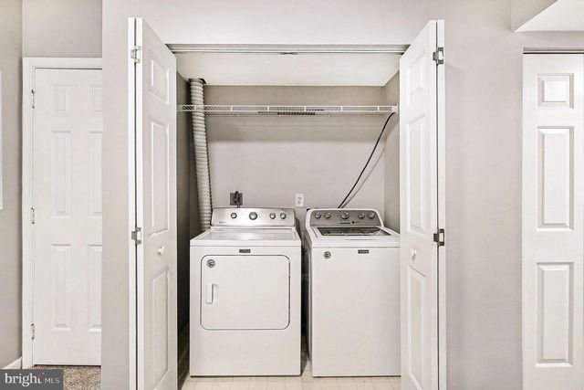 122 E GLEBE RD, Alexandria, VA 22305