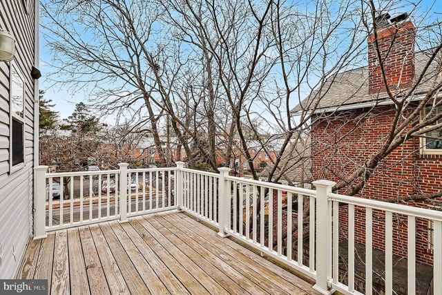 122 E GLEBE RD, Alexandria, VA 22305