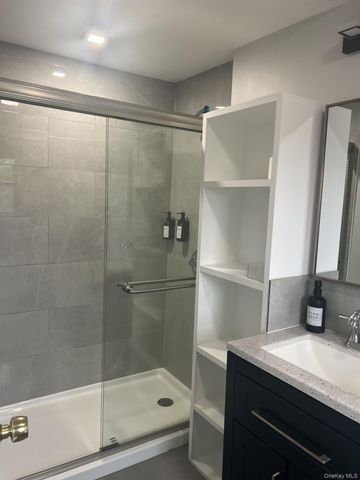 155 Lincoln Avenue 2 Floor, Yonkers, NY 10704