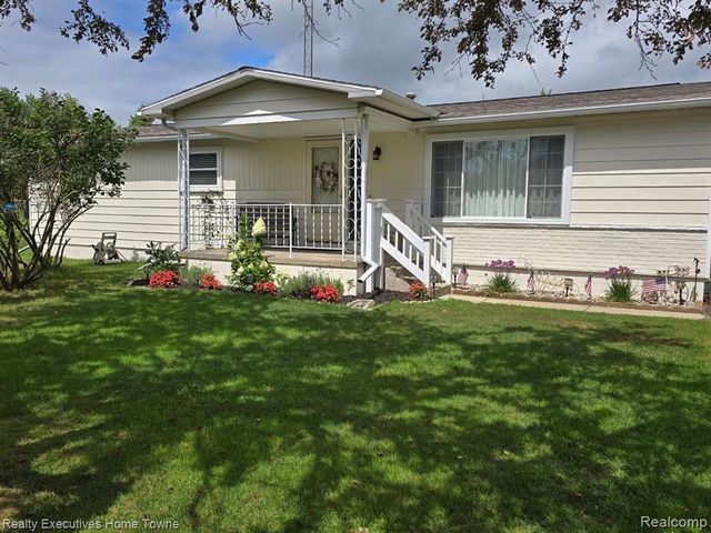 5938 Avalon Circle, Lexington, MI 48450