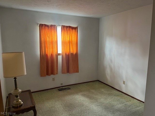 7408 Denny Drive, North Ridgeville, OH 44039