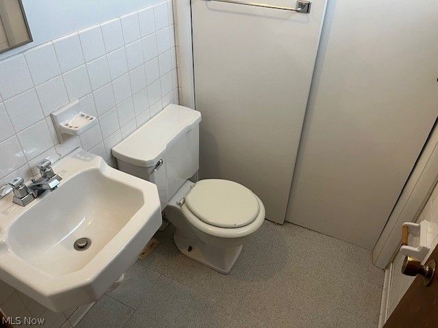 7408 Denny Drive, North Ridgeville, OH 44039