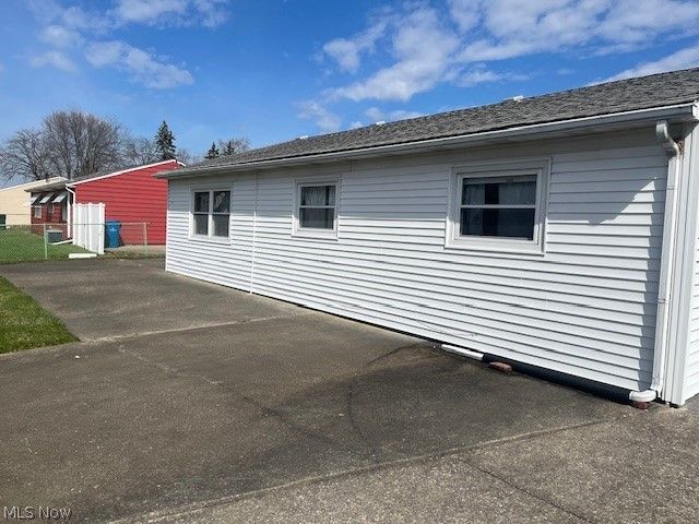 7408 Denny Drive, North Ridgeville, OH 44039