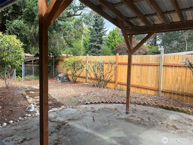 13617 Yakima Avenue S, Tacoma, WA 98444