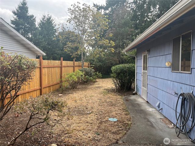 13617 Yakima Avenue S, Tacoma, WA 98444