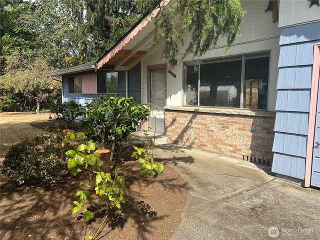 13617 Yakima Avenue S, Tacoma, WA 98444