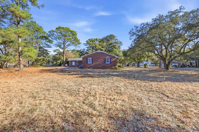 2704 Rion St., Georgetown, SC 29440