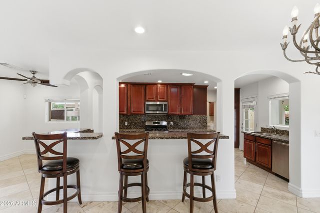 1924 E COOLIDGE Street, Phoenix, AZ 85016