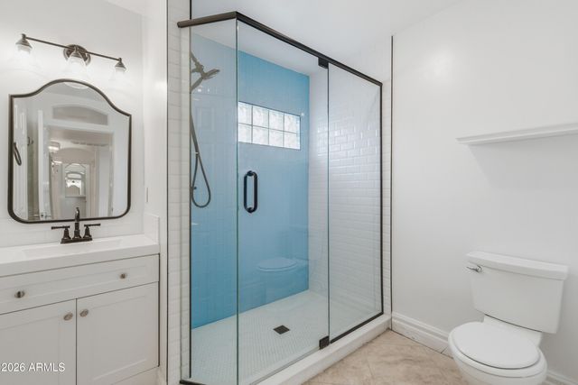 1924 E COOLIDGE Street, Phoenix, AZ 85016