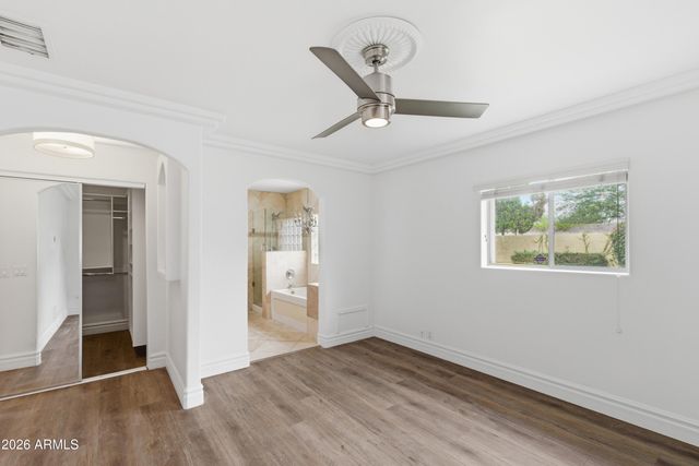 1924 E COOLIDGE Street, Phoenix, AZ 85016