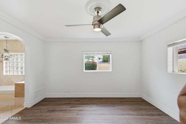 1924 E COOLIDGE Street, Phoenix, AZ 85016