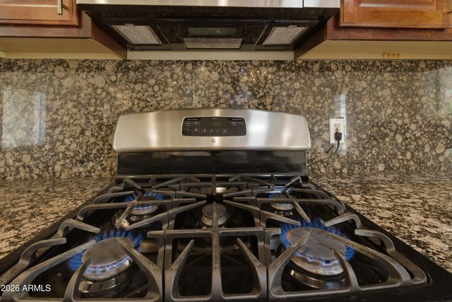 1924 E COOLIDGE Street, Phoenix, AZ 85016