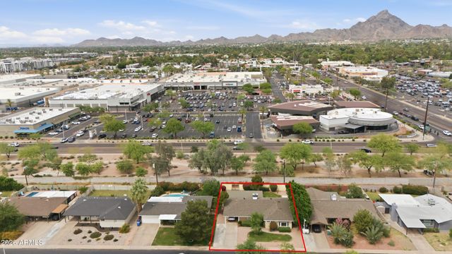 1924 E COOLIDGE Street, Phoenix, AZ 85016