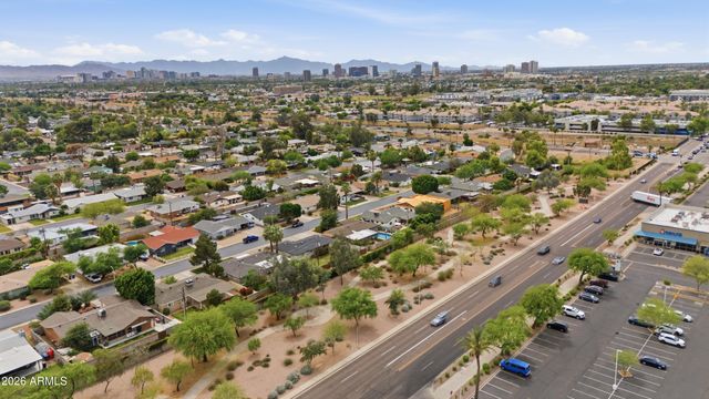 1924 E COOLIDGE Street, Phoenix, AZ 85016