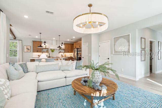 36 Middle Island St, Beaufort, SC 29907