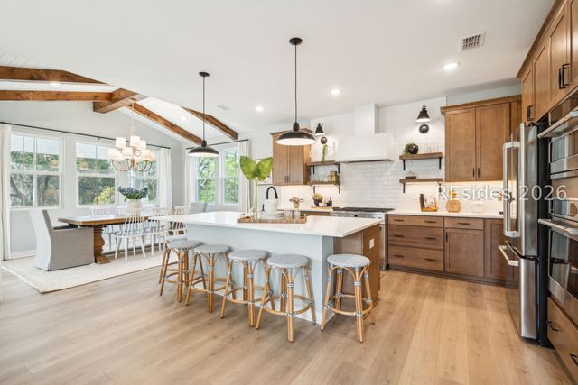 36 Middle Island St, Beaufort, SC 29907