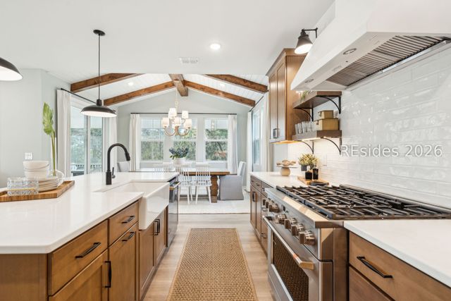 36 Middle Island St, Beaufort, SC 29907