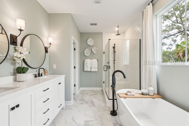 36 Middle Island St, Beaufort, SC 29907
