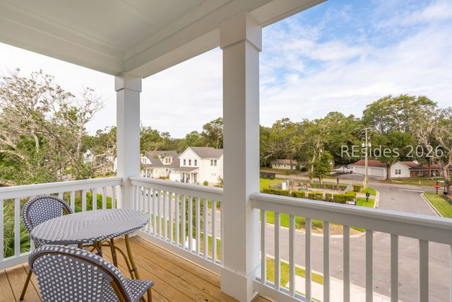 36 Middle Island St, Beaufort, SC 29907