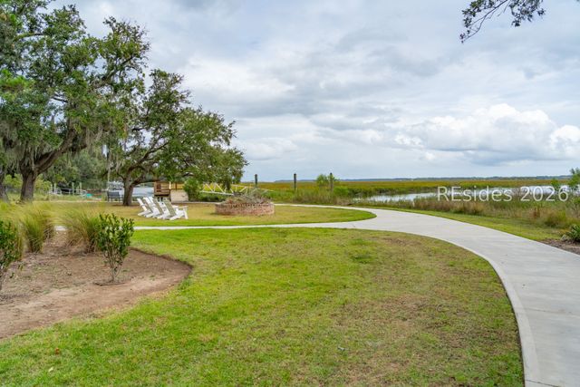 36 Middle Island St, Beaufort, SC 29907