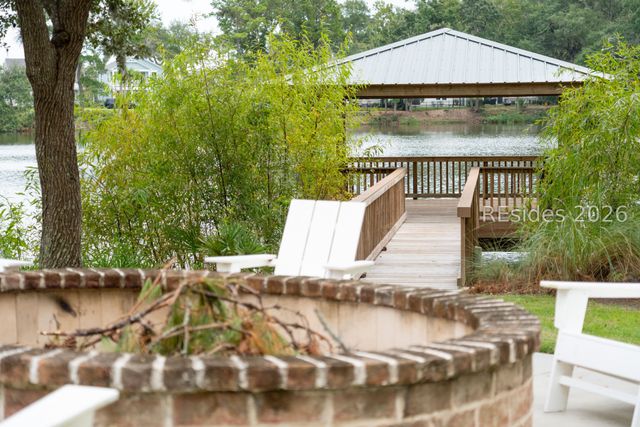 36 Middle Island St, Beaufort, SC 29907