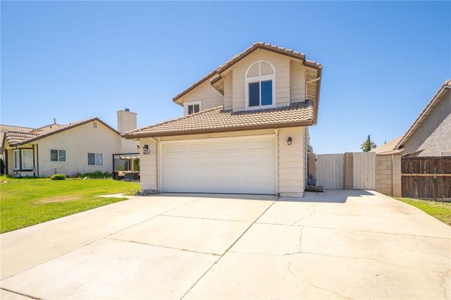 11964 Maple Leaf, Fontana, CA 92337