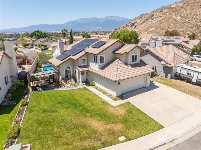 11964 Maple Leaf, Fontana, CA 92337