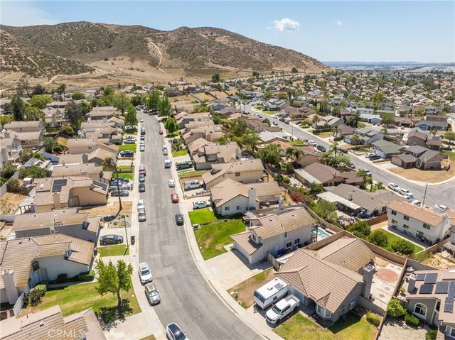 11964 Maple Leaf, Fontana, CA 92337