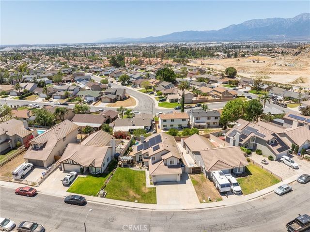 11964 Maple Leaf, Fontana, CA 92337