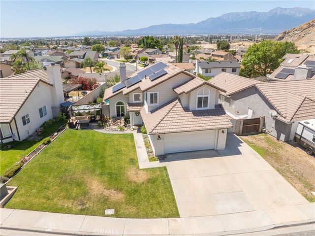 11964 Maple Leaf, Fontana, CA 92337
